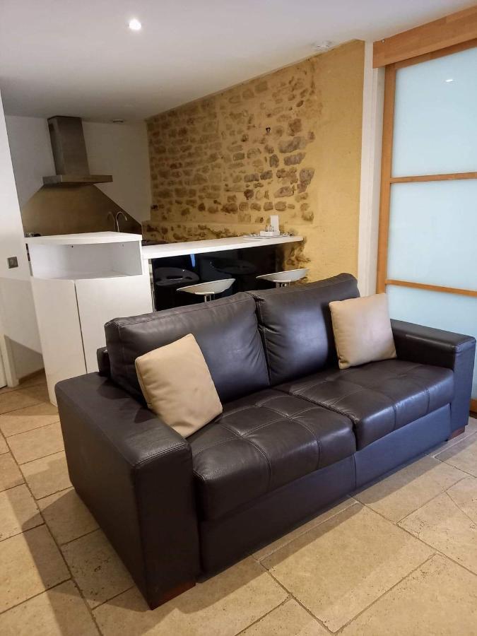 Les Chambres Du Vieux Bistrot Cabrières-dʼAvignon Exteriér fotografie